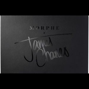 James Charles Morphe Pallet